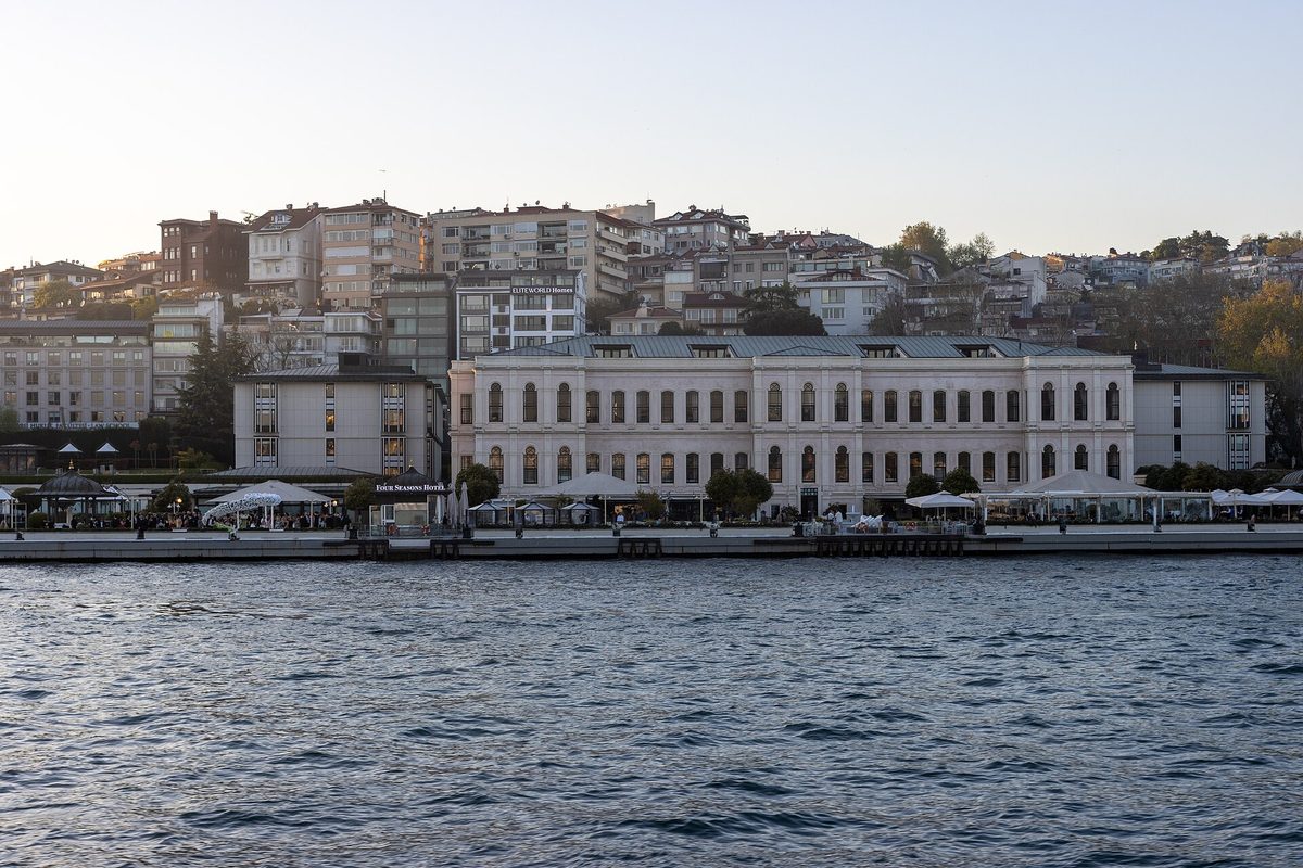 Four Seasons Bosphorus — Istanbul
